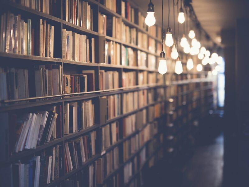 How to Build a Home Library That You Will Actually Use